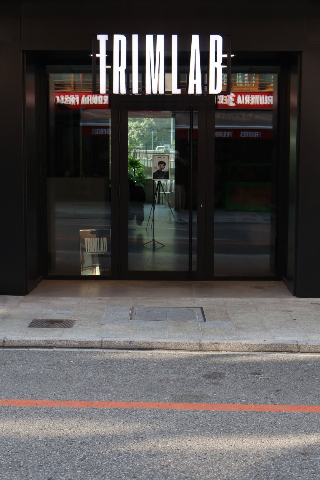 Fachada de TRIMLAB Studio & Academy en Andorra